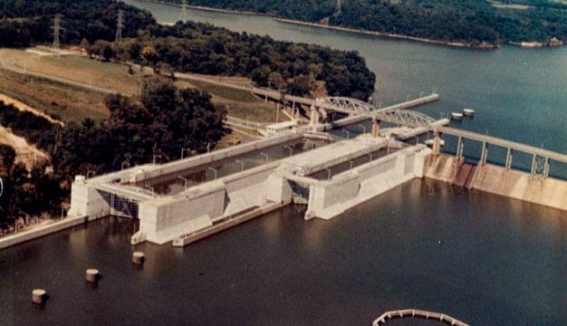 Lock at Wheeler Dam