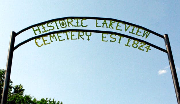 Lakeview Cemetery Entrance